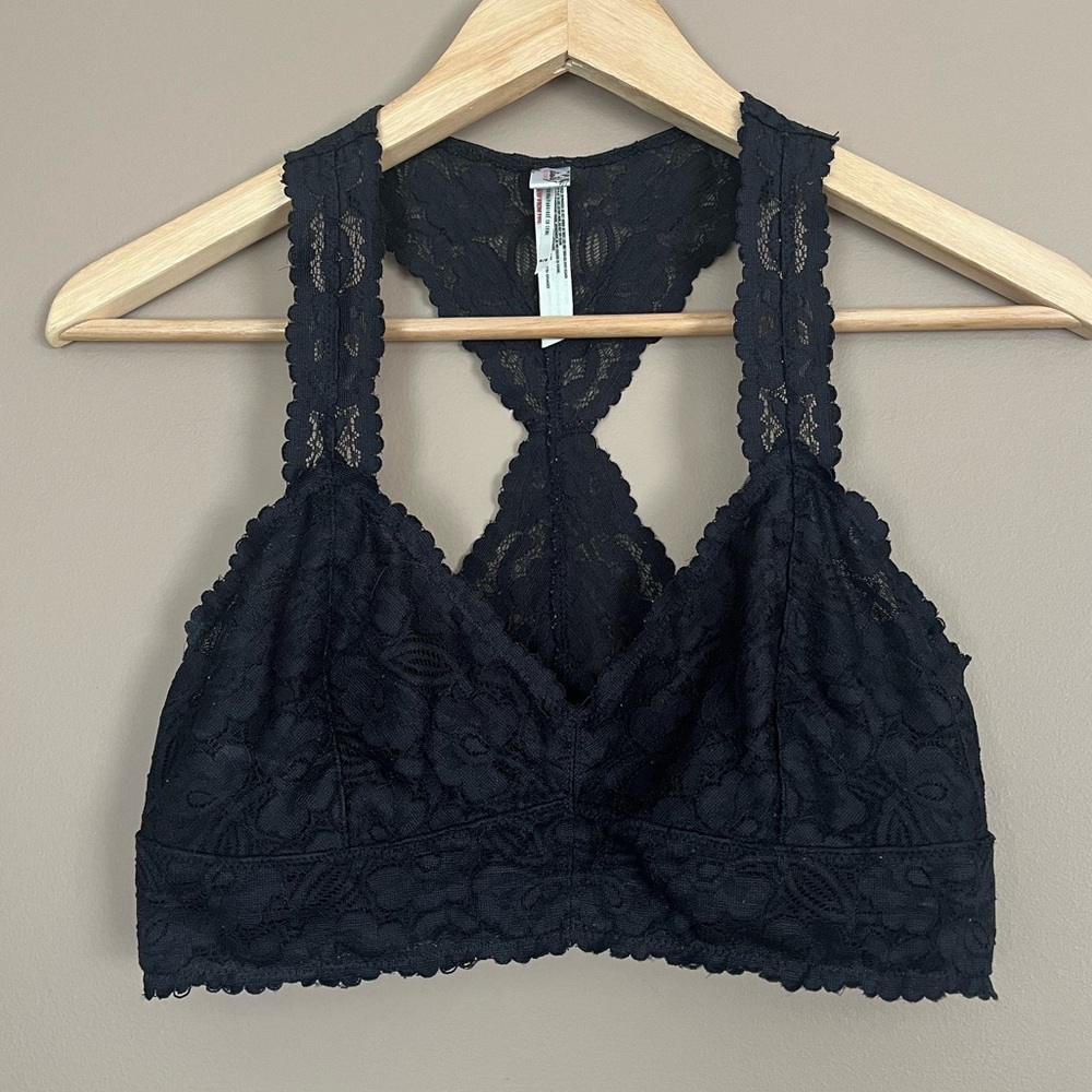 {Free People Intimately} Lace Racerback Bralette in Black - Womens Medium
